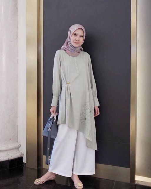 Bukan Kemeja, Ini 5 Alternatif Atasan Formal yang Lebih Modis dan Kekinian!