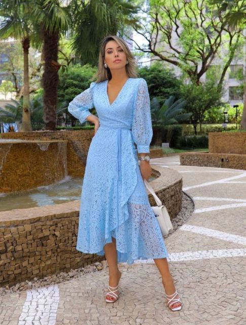 Mari Cuci Mata dengan 9 Model Dress Brokat Bukan Kebaya Ini. Anggunnya Menyejukkan Hati!