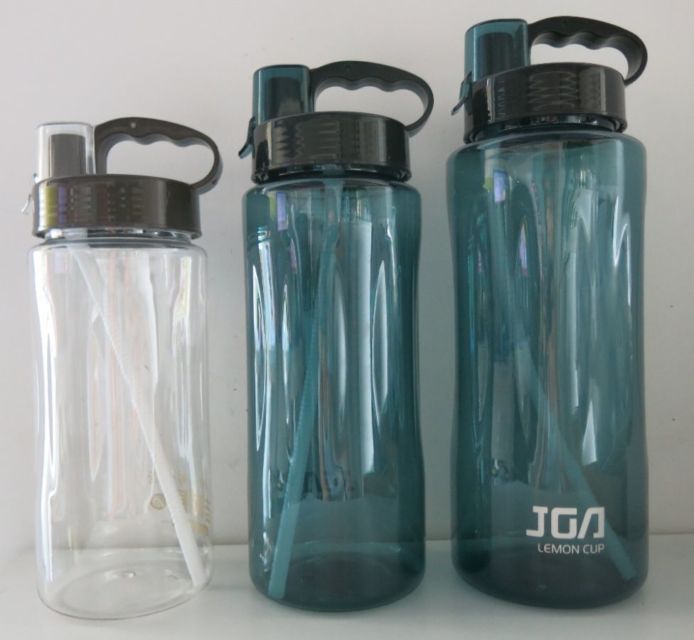 Kenali 6 Jenis Bahan Botol Minuman Selain Plastik, Termasuk yang Aman Dipakai Berkali-kali