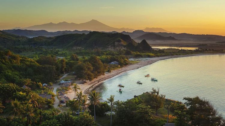 5 Makanan Khas Nusa Tenggara Barat yang Bisa Membuat Ngiler arena Rasanya yang Enak Banget!