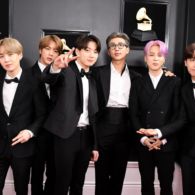 Dengan Segudang Karya dan Prestasi, Bagaimana Pengaruh BTS Terhadap Penggemarnya?