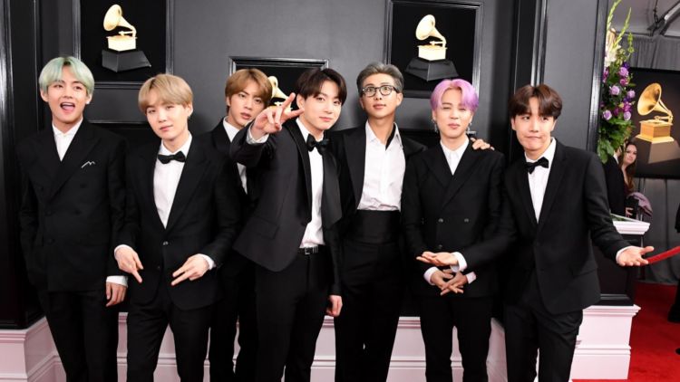 Dengan Segudang Karya dan Prestasi, Bagaimana Pengaruh BTS Terhadap Penggemarnya?