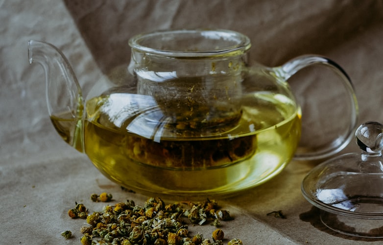 8 Bahan Alami untuk Redakan Gigitan Semut Rangrang yang Bikin Kulit Melepuh. Lumayan Ampuh!