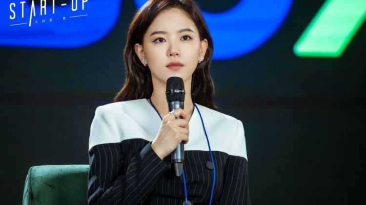 5 Fashion Won In Jae yang Dapat Jadi Inspirasi Berpakaian ke Kantor, Wah Jadi Makin Kece!