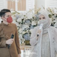 Syukuran 7 Bulanan, Melly Goeslaw dan Suami Hadiahkan Lagu untuk Bayi Zaskia Sungkar