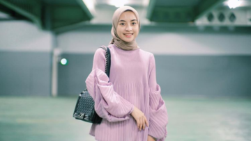 5 Pesona Ratisha Anadya, Hijabers Kekinian dengan Penampilan Super Santun!