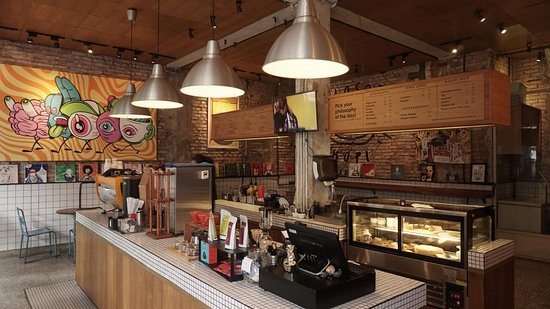 Bisa Bikin Santai dan Produktif, Inilah 5 Rekomendasi Kedai Kopi yang Wajib Kamu Kunjungi!