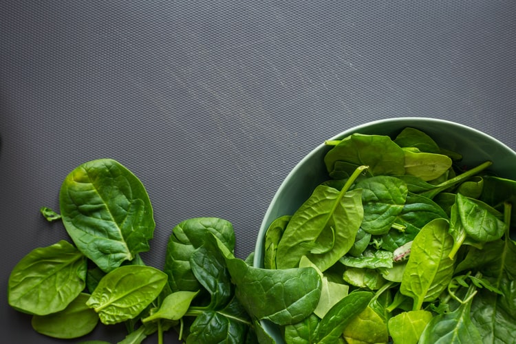 Konsumsi 7 Makanan yang Mengandung Vitamin Mata ini, Penglihatan Jernih Sampai Tua Nanti