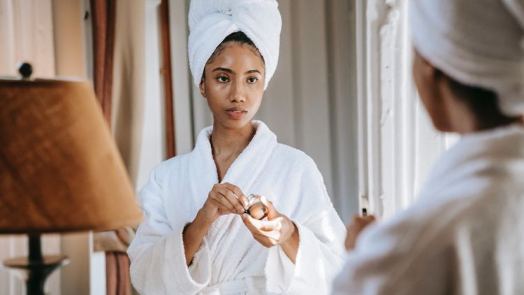 Macam-Macam Treatment Glow Up Ala Tiktok yang Bisa Dicoba. Para Kaum Remaja Yuk Merapat.