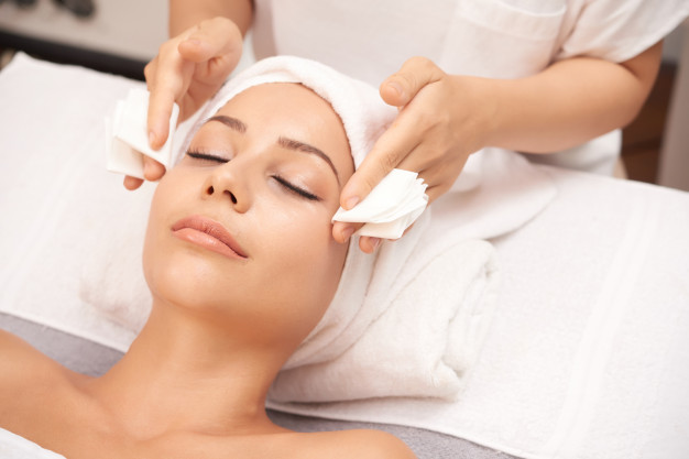 7 Peluang Bisnis Home Service yang Masih Jarang. Jasa 'Panggilan' Pembawa Banyak Untung!