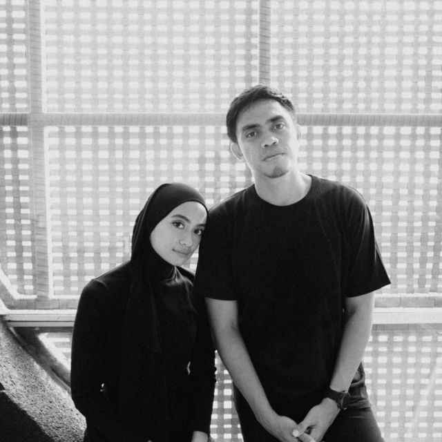 Ditakdirkan Berjodoh, 7 Artis Indonesia ini Menikah dengan Teman Sekolah
