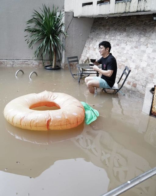 Bencana Tak Terelakkan, 5 Artis ini Turut Jadi Korban Banjir. Ada yang Airnya Setinggi Dada