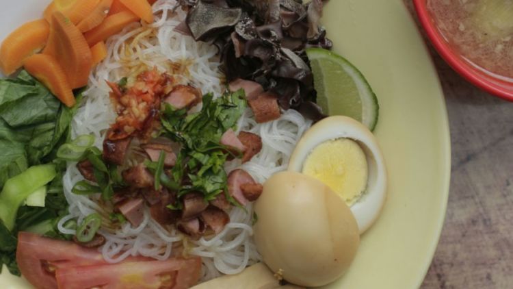 #MimpiMasaMuda-Berhenti Mencibir Orang Doyan Makan. Kamu Perlu Tahu Alasannya!