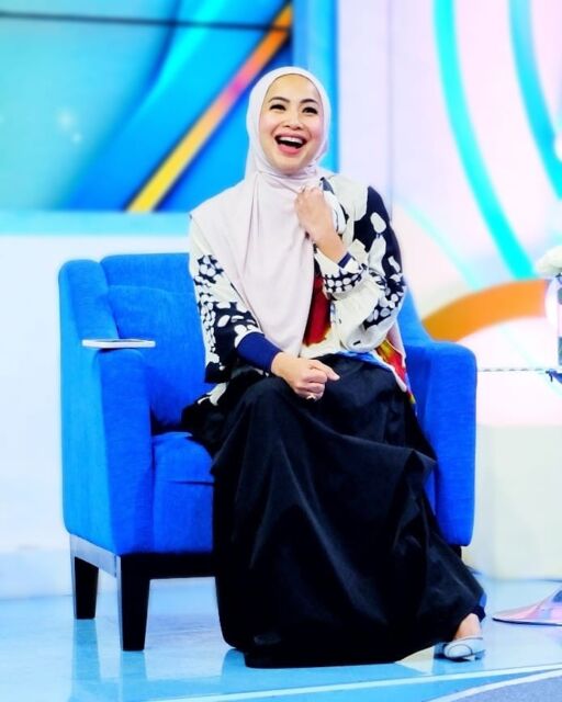 Feni rose