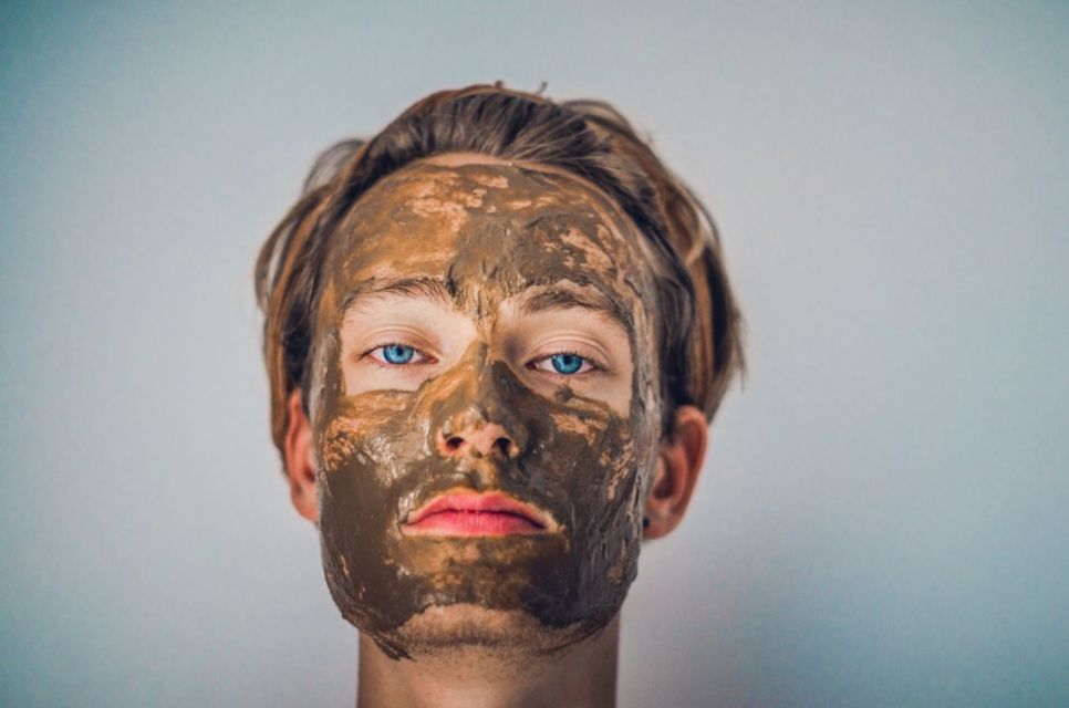 8 Racikan Masker Kopi yang Nggak Hanya Bikin Glowing, Bau Badan hingga Rambut Kusam Bisa Hilang!