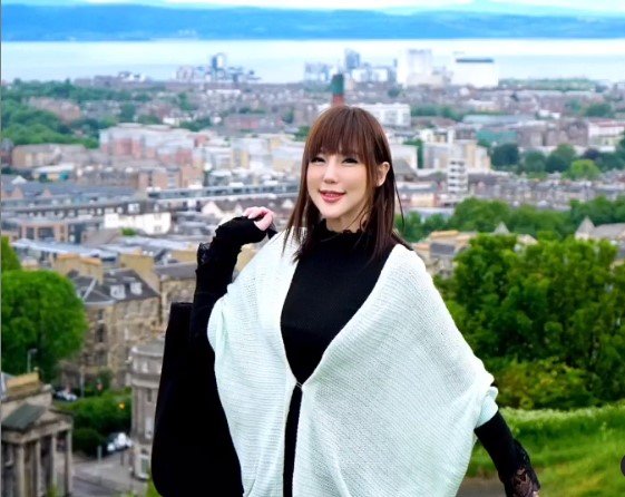 10 WN Jepang yang Mencoba Peruntungan Menjadi Artis di Indonesia. Ada yang Sempat Jatuh Miskin