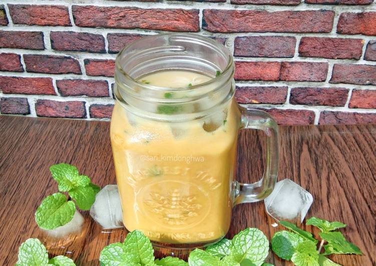 7 Resep Varian Es Kopi Literan yang Banyak Diminati. Bisa Jadi Ide Jualan Online nih!