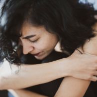 Beranjak Dewasa dan Kesepian? Jangan Sampai Kesendirian Membuatmu Meninggalkan 7 Hal ini!