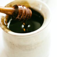 Selain Tingkatkan Imun, ini 8 Keunggulan Madu Hitam yang Juara. Pantas Mahal Harganya