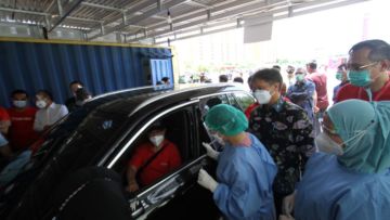 Halodoc Bersama Gojek Hadirkan Pos Pelayanan Vaksinasi Covid-19 Berbasis Drive Thru di Komplek Kemayoran Jakarta