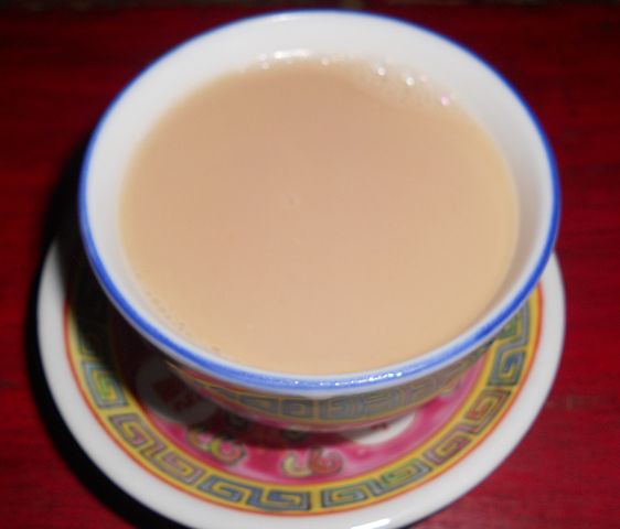 7 Resep Teh Susu dari Berbagai Belahan Dunia. Rasanya Nggak Selalu Manis kok, Bahkan Ada yang Pedas