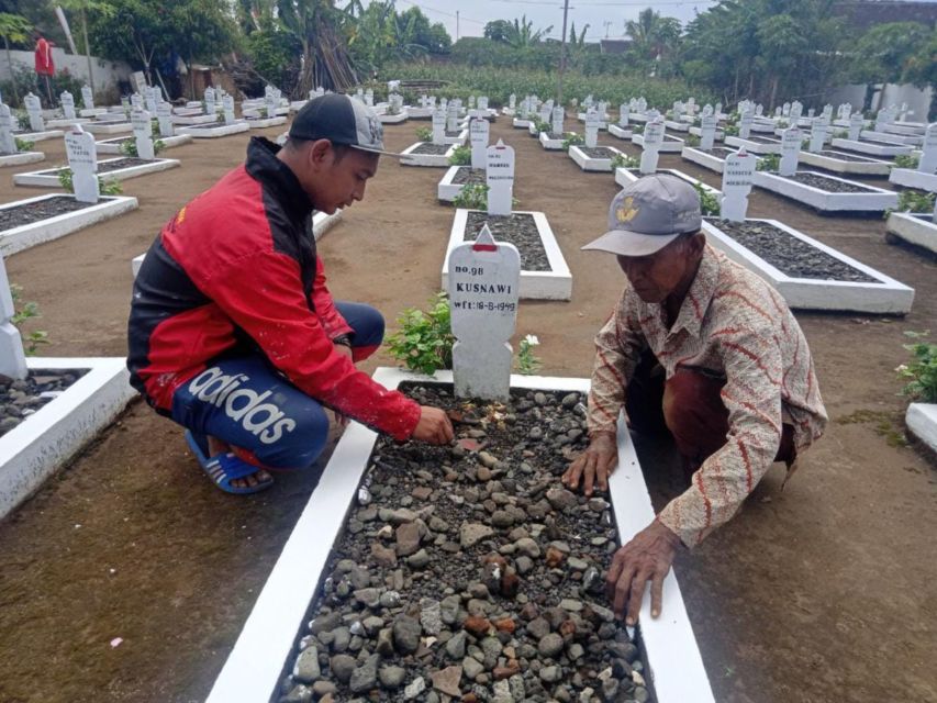 Nggak Perlu Dicat Warna-Warni, Begini Cara Bikin Kuburan Nggak Menyeramkan. Kasih Tahu Pengurus RT!
