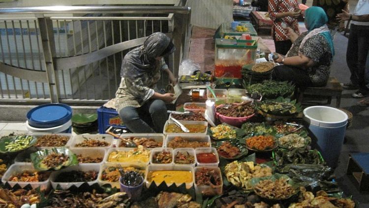 7 Kota dengan Destinasi Wisata Kuliner Nusantara Terbaik. Cocok Buat Kamu yang Doyan Kulineran!