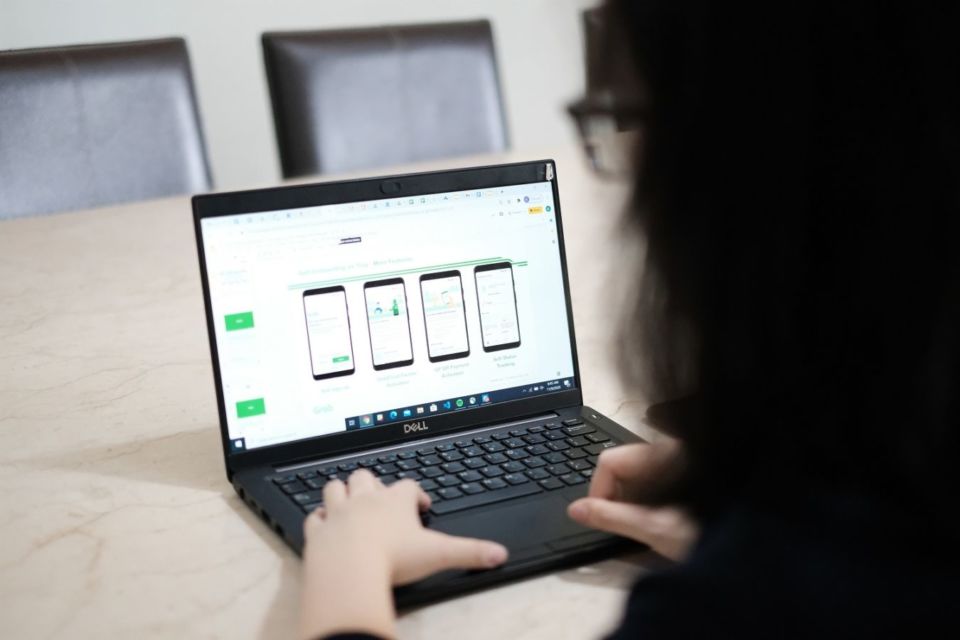 Sukses Usia Muda ala Karinna Lai. Jadi Senior Product Manager Decacorn Grab Saat 24 Tahun!