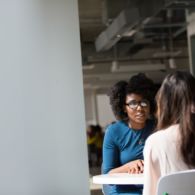 Tips Mempersiapkan dan Menghadapi Wawancara Kerja