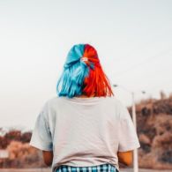 6 Cara Ini Bisa Bikin Warna Cat Rambut Tahan Lama. Wajub Tahu Biar Nggak Bolak-balik Ngecat!