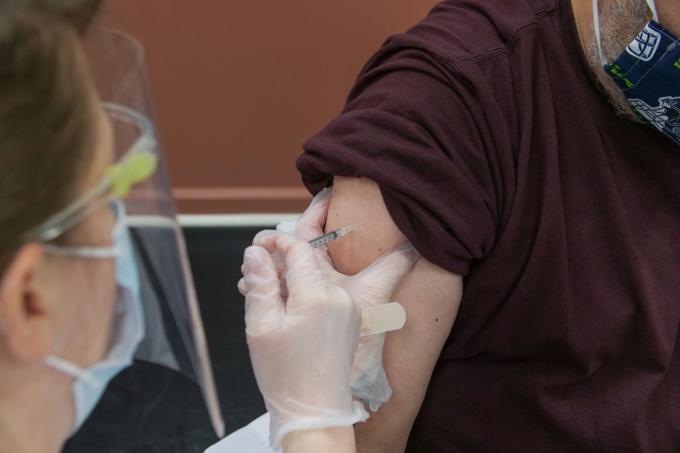 Mengenal 3 Mutasi Virus Corona yang Sudah Masuk Indonesia. Penting Banget Kita Tahu!