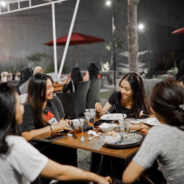 Hikmah Minimnya Acara Bukber di Masa Pandemi. Ternyata Enak juga, Nggak Sering-Sering Kumpul Gini~