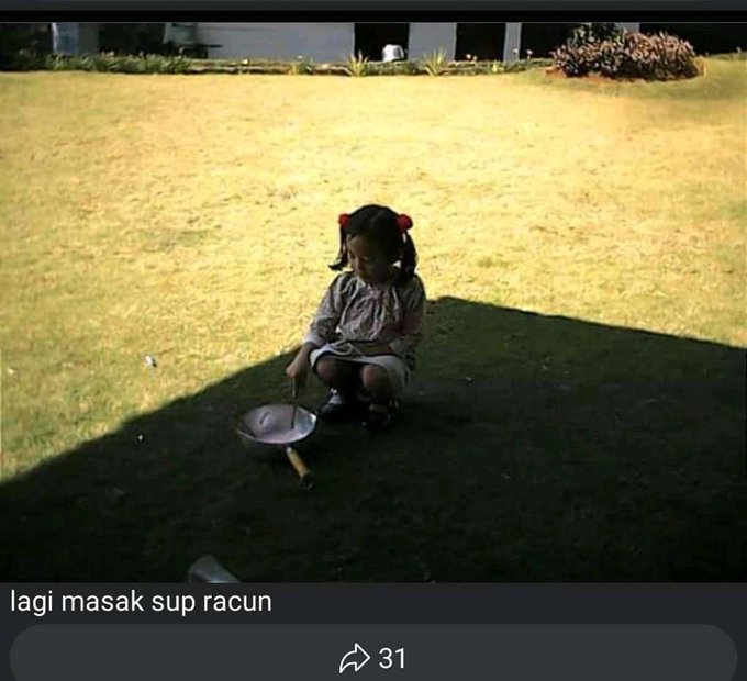 Unggahan Lawas di Media Sosial, Aib Paling Absurd yang Mengingatkan Kita Betapa Konyolnya Masa Dulu