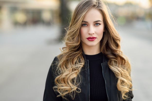 Nggak Ada Lagi Deh Rambut Lepek Karena Belum Keramas dengan Dry Shampoo Berikut Ini!