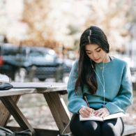 Journaling Itu Penting Untuk Kesehatan Mental dan Nggak Mahal, Kok!