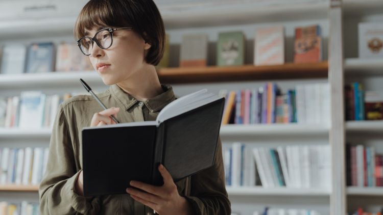 Meski Terkesan Simpel, Ternyata Journaling Banyak Manfaatnya, Lho!