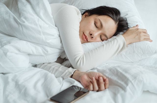 Kalo Kamu Suka Melakukan 5 Hal Ini Sebelum Tidur, Yuk Mulai Sekarang Distop Yah~