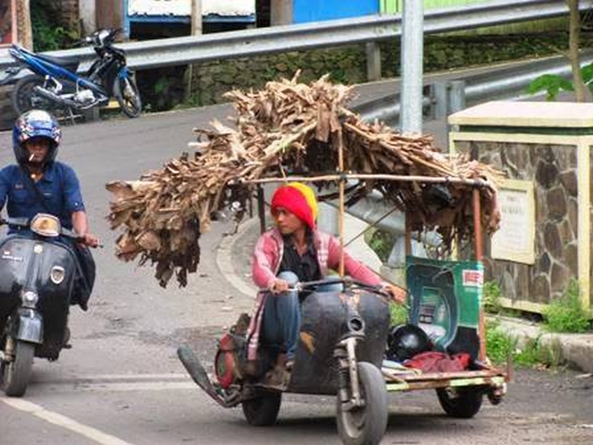 Ngaku Kalau Jenis Motormu Paling Enak buat Boncengan? Pasti Belum Pernah Lihat Foto-Foto ini~