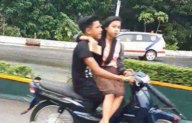 Ngaku Kalau Jenis Motormu Paling Enak buat Boncengan? Pasti Belum Pernah Lihat Foto-Foto ini~