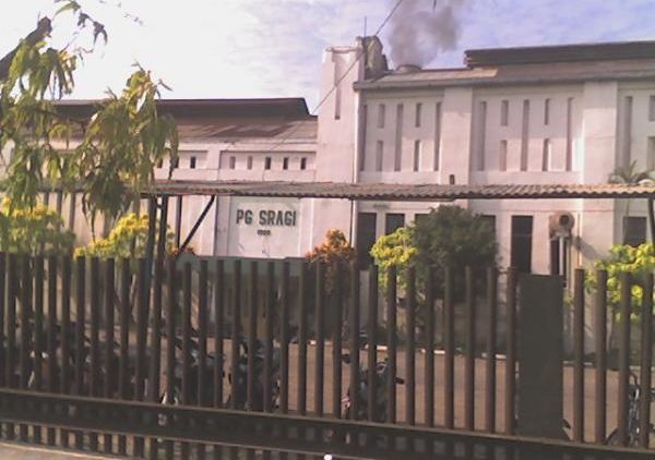 Tradisi Serta Kisah Angker dari Salah Satu Pabrik di Pekalongan, Berani Baca?