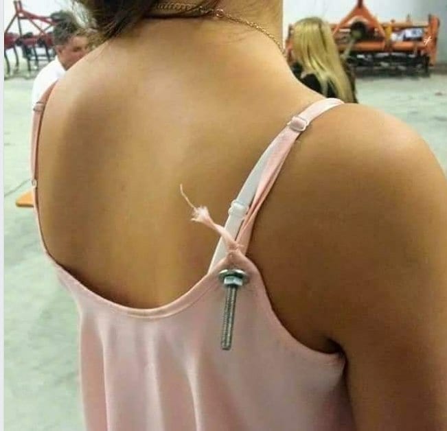 11 Lifehack Paling Absurd dalam Fesyen. Nyeleneh sih, tapi Kayaknya Cukup Berguna deh~