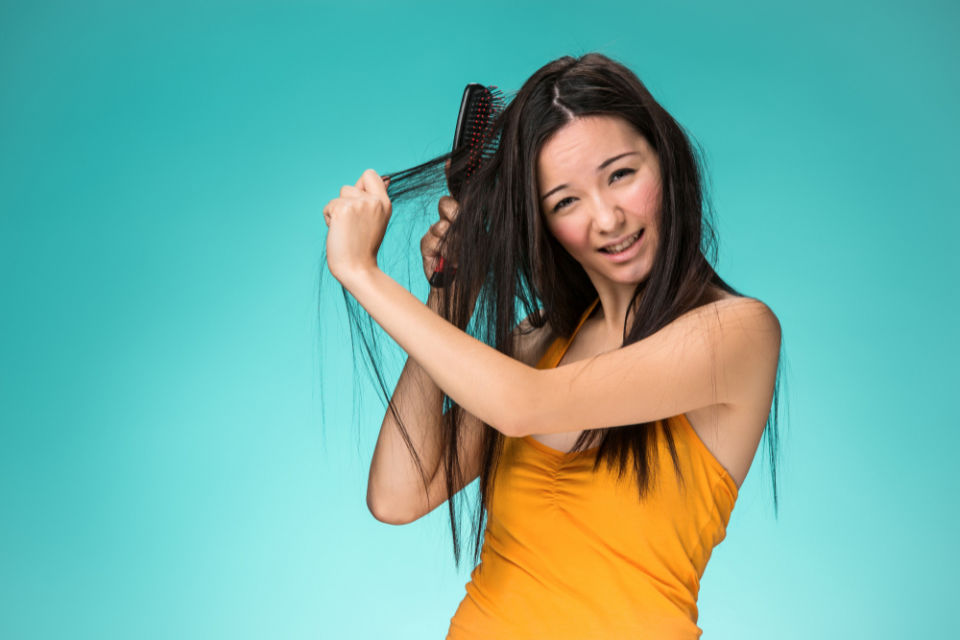 4 Dampak Buruk Terlalu Sering Memakai Hair Dryer Plus Cara Mengatasinya 9 4 Dampak Buruk Terlalu Sering Memakai Hair Dryer Plus Cara Mengatasinya