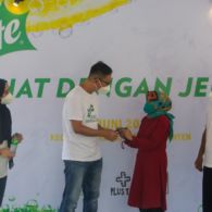 Melalui Project SPRITE #LihatDenganJernih, Masyarakat Wilayah Banten dan Bali Mendapatkan Bantuan Kacamata Gratis Berbahan Dasar Botol Plastik Daur Ulang