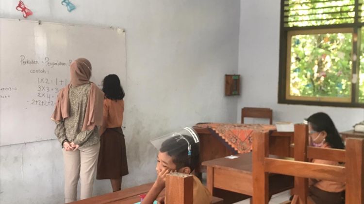 Milenial Mengajar? Program Kampus Mengajar oleh Mas Menteri Nadiem