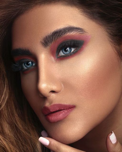 Rekomendasi Warna Eyeshadow Untuk Kulit Sawo Matang