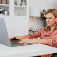 Life Tips yang Dapat Membantu Keseharian Siswa di Indonesia dalam Menjalani Sekolah Daring Semasa Pandemi