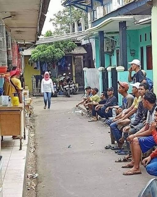 11 Momen Paling Canggung yang Pernah Terekam Kamera. Pasti Rasanya Malu Gimana Gitu~ :D