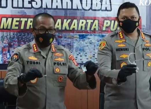 Fakta Seputar Penangkapan Artis RA dan AAB yang Diyakini sebagai Nia dan Ardi Bakrie Terkait Narkoba
