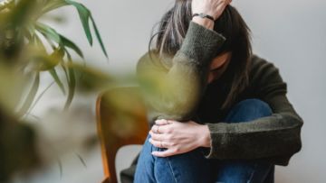 Mengenal Silent Treatment, Diam yang Menyakitkan dan Tips agar Lekas Pulih dari Fenomena Silent Treatment