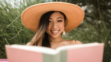 6 Tips Agar Bisa Lebih Rutin Membaca Buku, Kebiasaan Baik yang Harus Dilakukan Setiap Hari